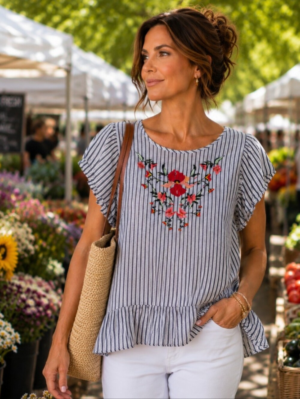 Grace & Lace | Women's Medium | Beautiful Embroidery